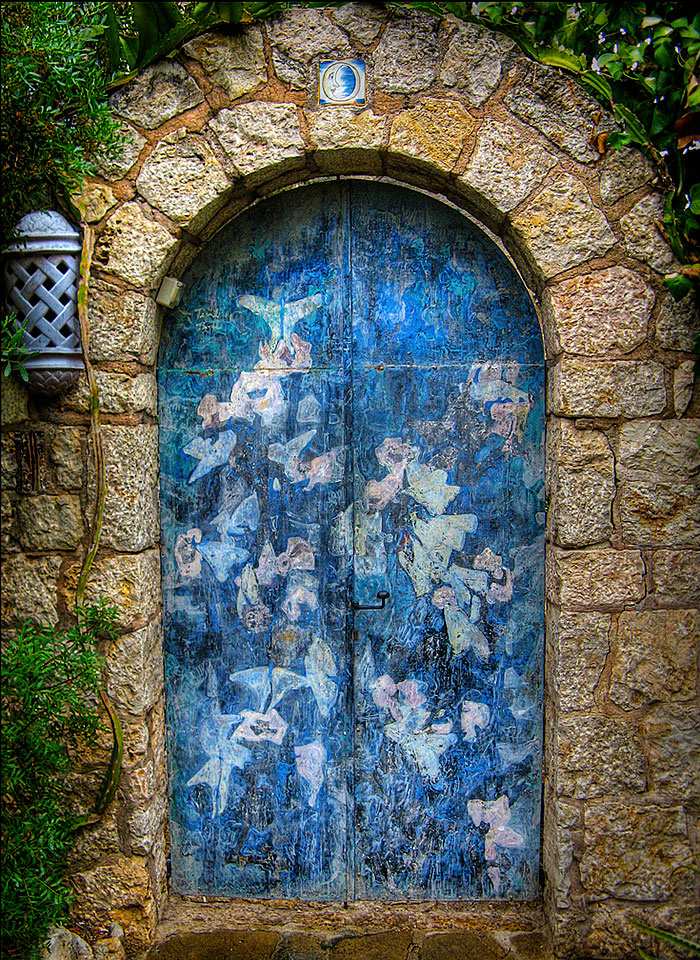 12 amazing doors Pollença, Balearic Islands, Spain